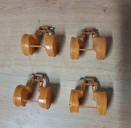 Flotteurs + axes rampe carburateur de Kawasaki1100 ZZR