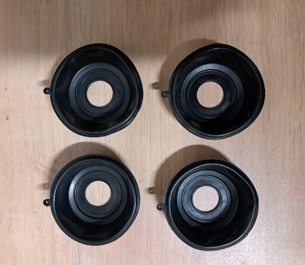 Diaphragmes pour rampe carburateur de 1100 ZZR, pièce d'origine Kawasaki d'occasion