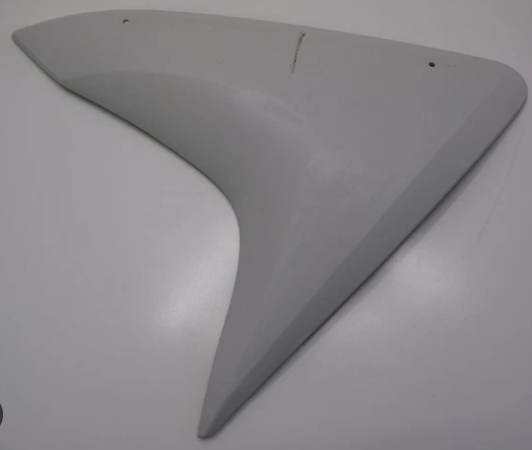 Boomerang gauche en fibre de verre Yamaha YZF R125 2008 à 2017 NEUF non peint